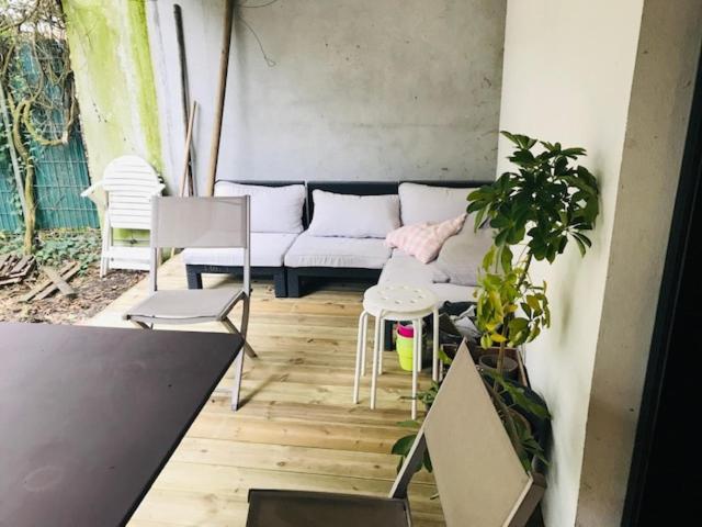 Chambre Darwin Sdb Wc Et Terrasse Prives Bordeaux Zewnętrze zdjęcie